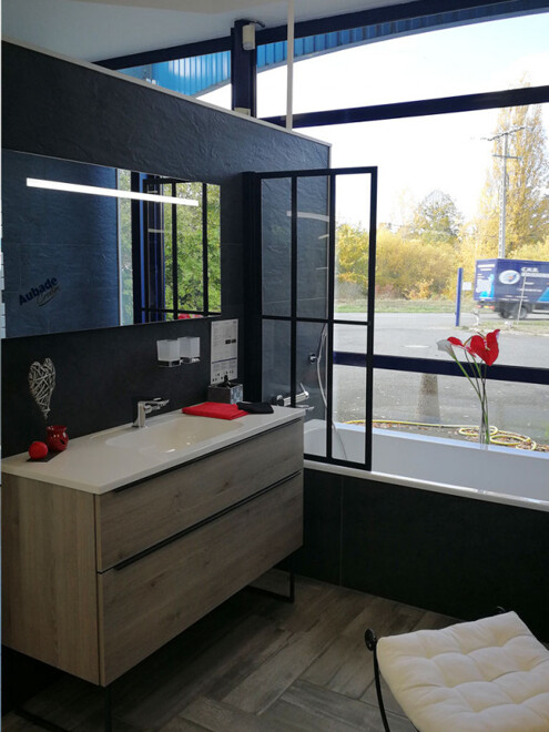 Magasin Comptoir des Fers Cosne-Cours-sur-Loire (58) 2